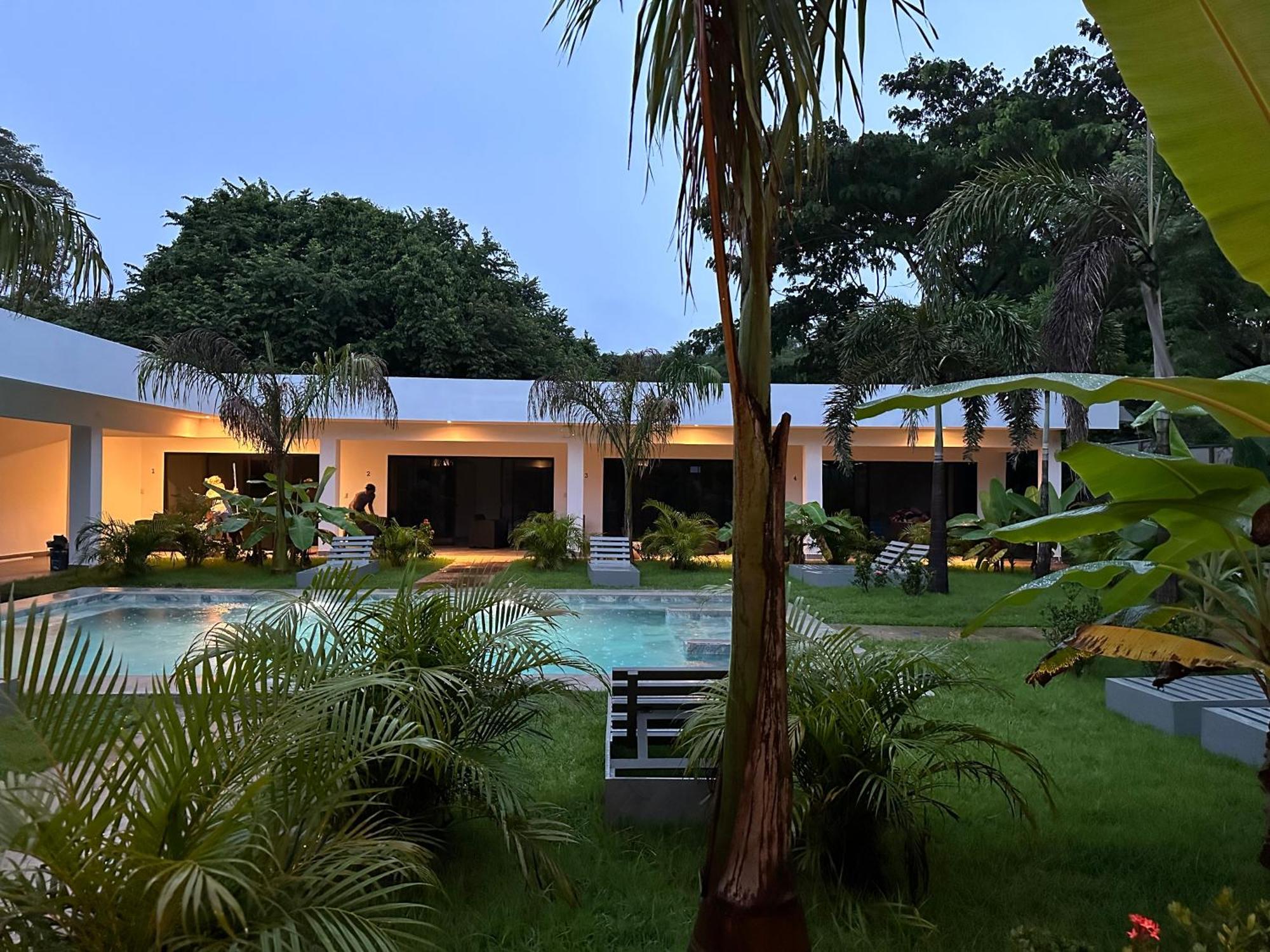 Hotel Good Life Coco Exteriör bild